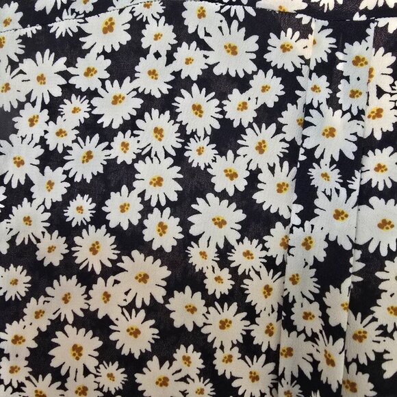 Ann Taylor Factory Petite Daisy Print Maxi Dress - Picture 3 of 6